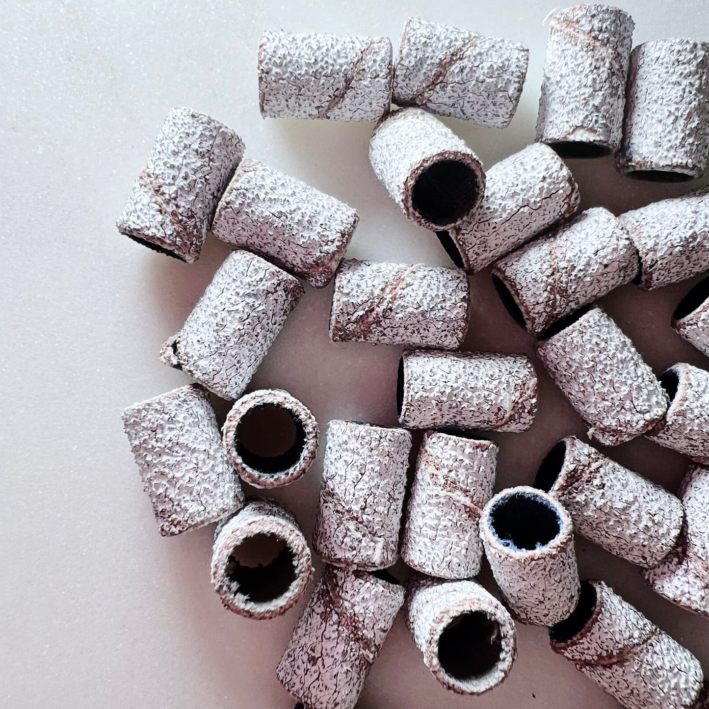 Brúsne pásky na pedikúru Stredne hrubé 100 ks