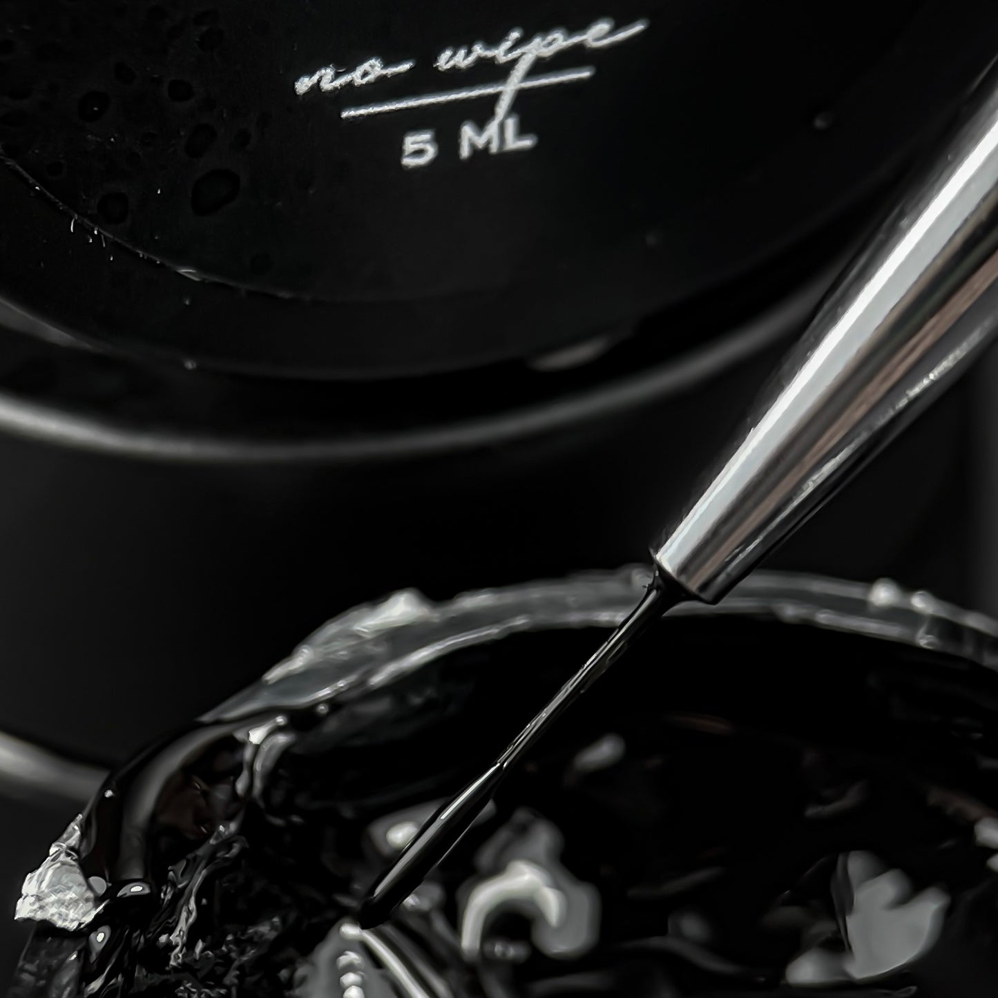 Преміум гель-фарба (без змивання) чорна 5 ml NAILSOFTHEDAY