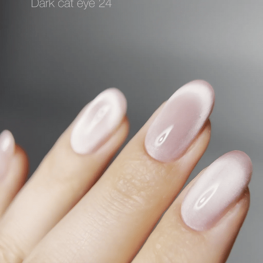 Vernis semi-permanent Cat Eye №24 10 ml Foncé
