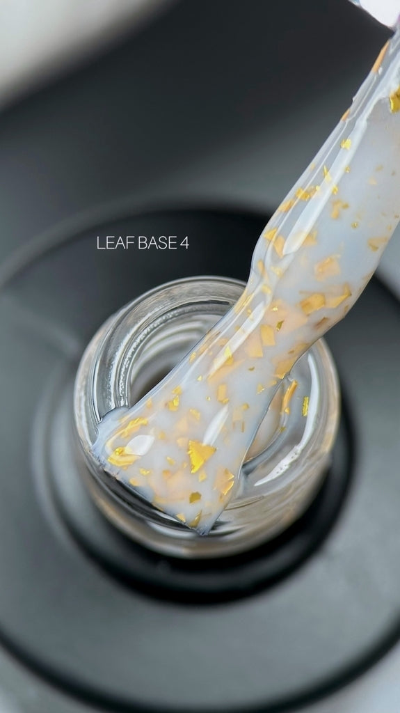 Leaf Base №4 9 ml Saga Professional