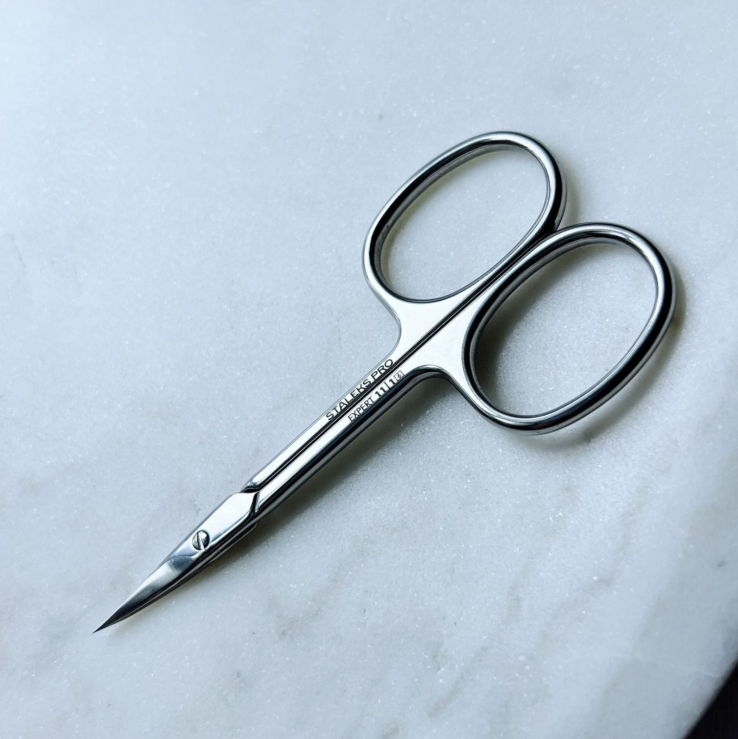 Professional cuticle scissors for left-handed users Staleks Pro Expert 11 Type 1, SE-11/1
