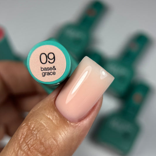 Камуфляжная база Base&Grace №9 8 ml Siller
