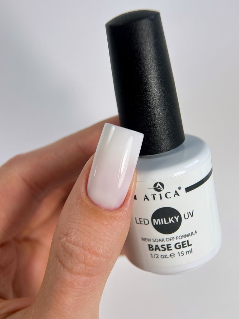 Cover Base Milky 30 ml Atica