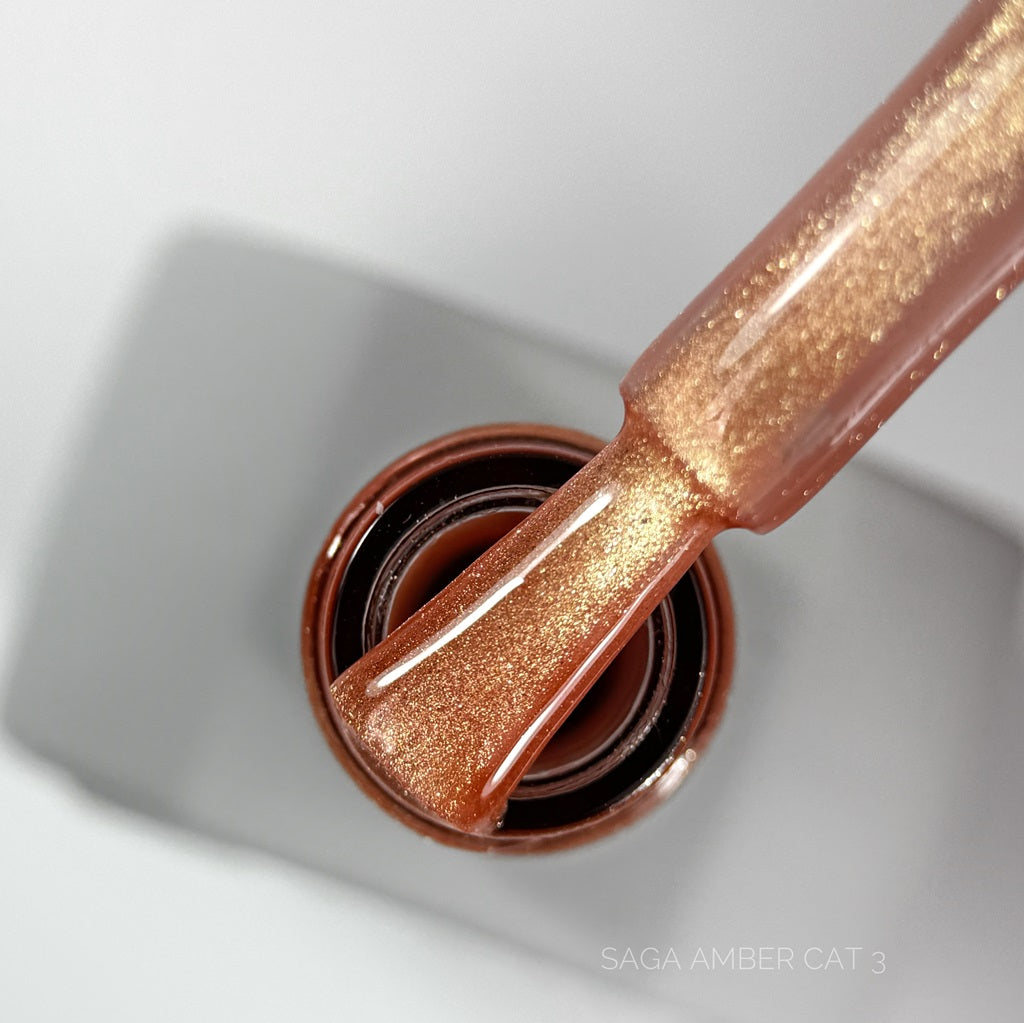 Гель-лак Amber Cat №3 10 мл Saga Professional