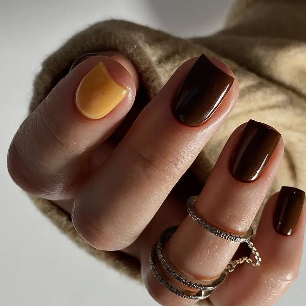 UV Gél-lak č. 131 - Čokoláda 8 ml Atica