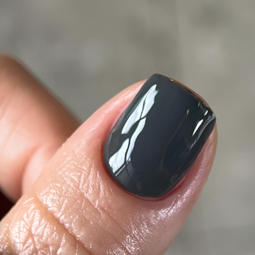 Vernis semi-permanent №30 Dark