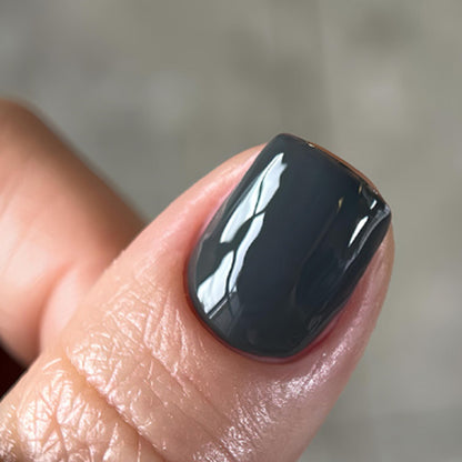 Vernis semi-permanent №30 Dark