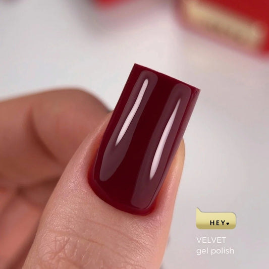 Vernis semi-permanent Velvet 15 ml HEYLOVE
