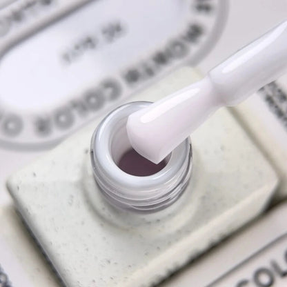 Gellak Kleur van de maand april 2026 - Cloudy 10 ml NAILSOFTHEDAY