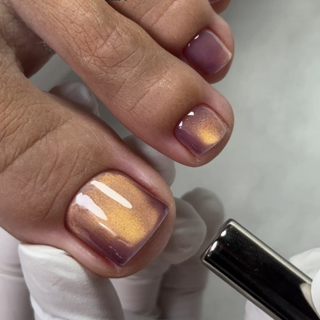 Гель-лак Smoothie Cat №1 10 мл Saga Professional