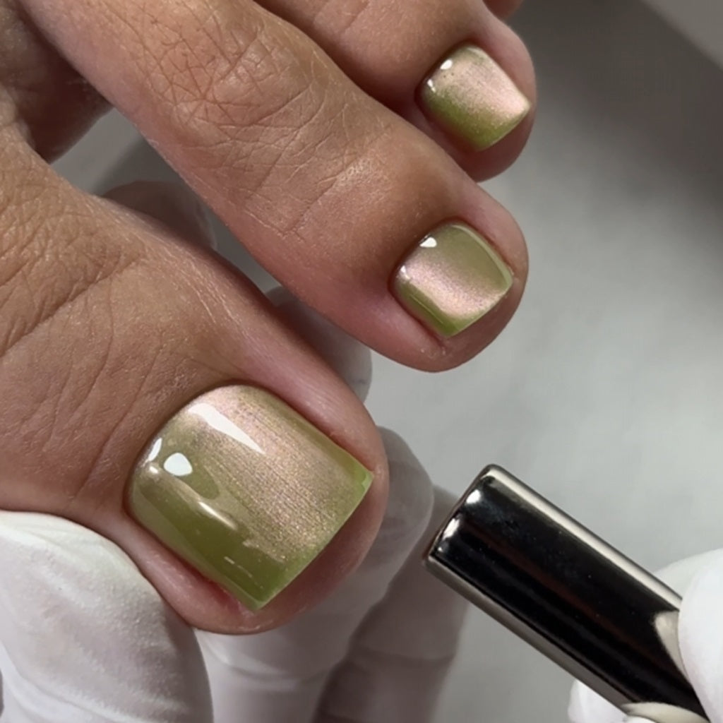 Esmalte en gel Smoothie Cat Nº7 10 ml Saga Professional