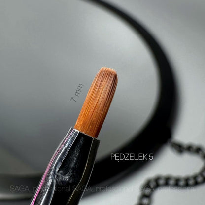 Gel nail brush - Oval №5 7mm Saga Professional